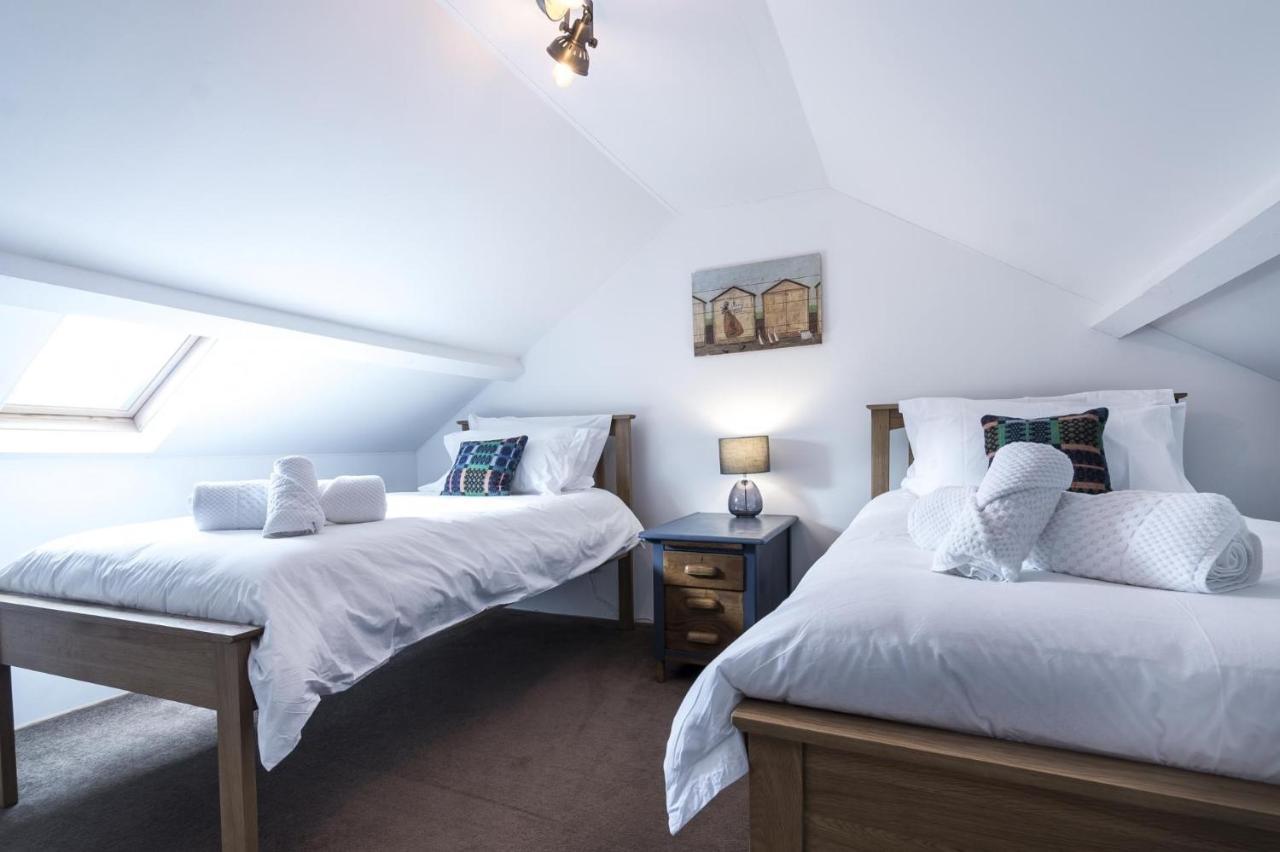 Foxglove - Luxurious Barn Conversion - Blossom Farm Johnston Exteriér fotografie