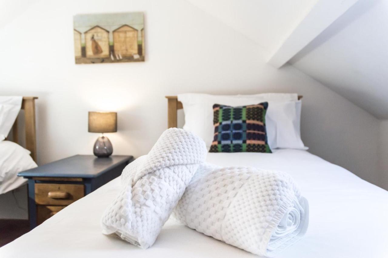 Foxglove - Luxurious Barn Conversion - Blossom Farm Johnston Exteriér fotografie