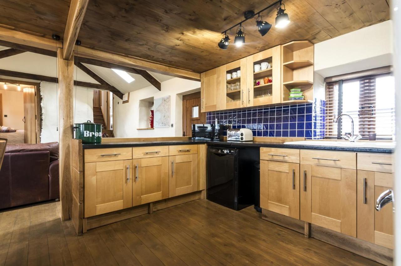Foxglove - Luxurious Barn Conversion - Blossom Farm Johnston Exteriér fotografie