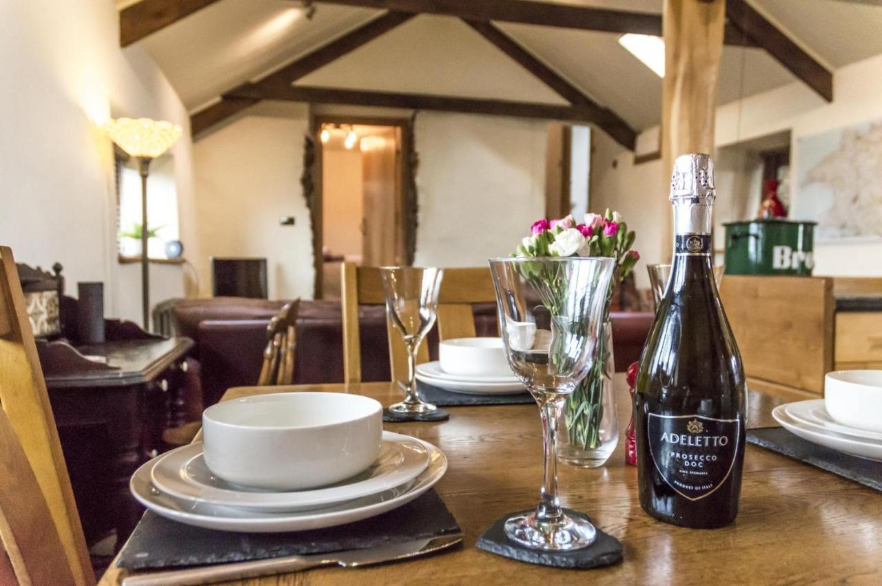 Foxglove - Luxurious Barn Conversion - Blossom Farm Johnston Exteriér fotografie